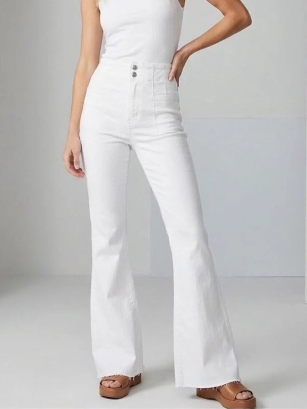 Free People We The Free Jayde Flare Jeans Size 28 x 31" in White